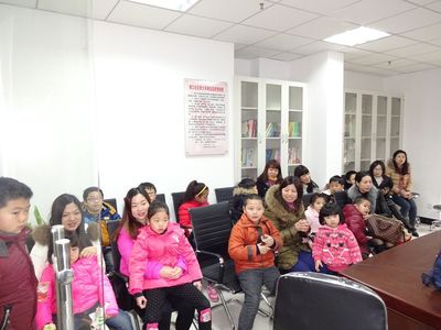 讓愛(ài)永駐童心——福清市婦聯(lián)“兩節(jié)”期間開展關(guān)愛(ài)困境、留守兒童溫暖行動(dòng)